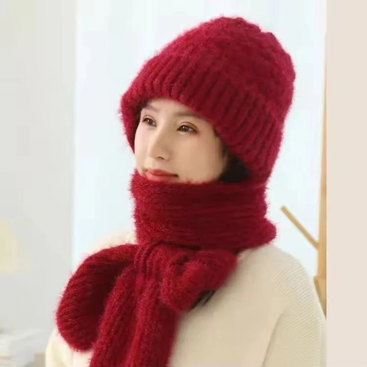 Winter Protection Windproof Cap with Scarf (red colour)